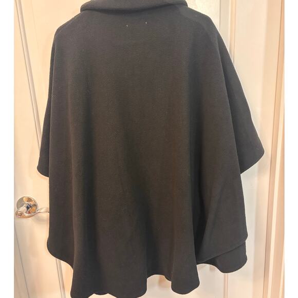 LeModa One-size Poncho Cape Pockets - Picture 5 of 8